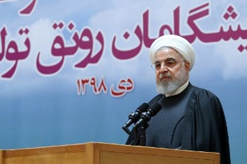Ο Ιρανός Πρόεδρος επικρίνει τις χώρες που θα αναπτύξουν στρατεύματα στα Στενά του Ορμούζ