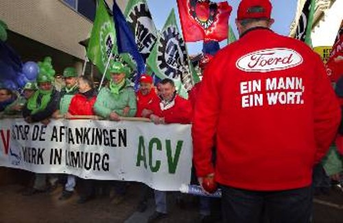 Από πρόσφατη κινητοποίηση αλληλεγγύης στους εργάτες της «Φορντ»