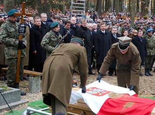 Από κηδεία Πολωνού, που μετείχε στις κατοχικές δυνάμεις στο Ιράκ