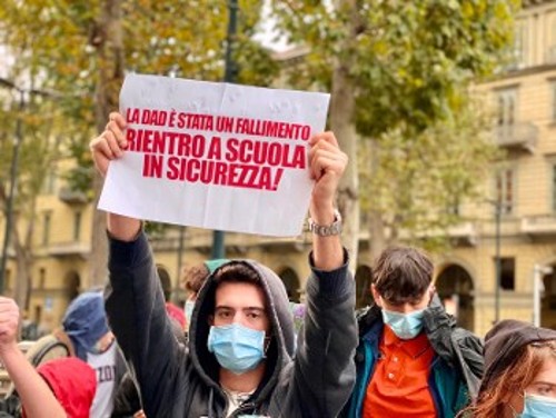 Από την πρόσφατη κινητοποίηση των Ιταλών μαθητών για ασφαλή σχολεία