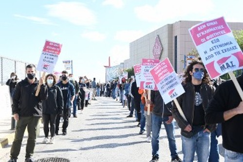 Από τη διαμαρτυρία των φοιτητικών συλλόγων στο υπουργείο Παιδείας