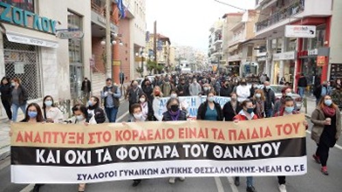 Με την ανοχή της Περιφέρειας τα «φουγάρα του θανάτου» θερίζουν στη Δυτ. Θεσσαλονίκη