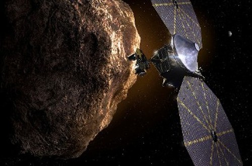 Καλλιτεχνική απεικόνιση της διαστημοσυσκευής «Lucy» κοντά σε έναν Τρωικό αστεροειδή