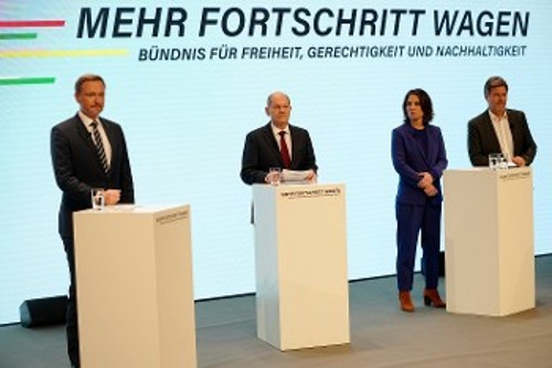 Από τη συνέντευξη Τύπου των ηγετών του SPD, των Πρασίνων και του FDP, για την ανακοίνωση της νέας κυβερνητικής συμφωνίας