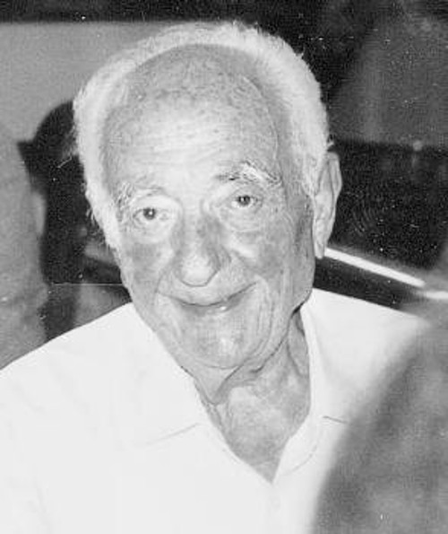 Ο κομμουνιστής αγωνιστής τραπεζικός Γιώργος Τσιώρης (1916-2004), γραμματέας του Παραρτήματος Αθήνας της «Εθνικής Αλληλεγγύης»