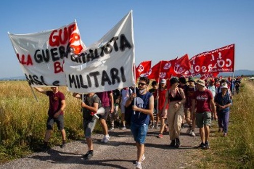 Πρόσφατη αντιΝΑΤΟική δράση του Μετώπου Κομμουνιστικής Νεολαίας από την Ιταλία