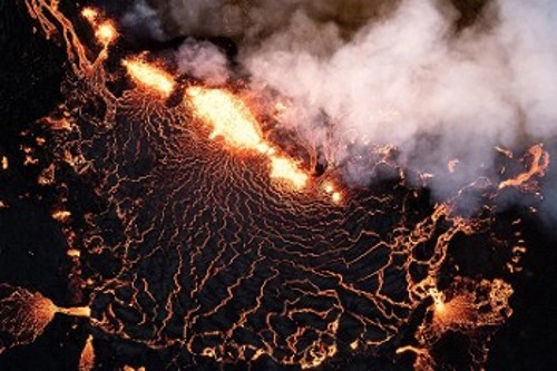 Από την έκρηξη του ηφαιστείου Fagradalsfjall το καλοκαίρι του 2022