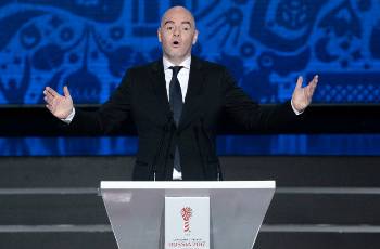 Η «ομαλή λειτουργία» της FIFA, για την οποία έκανε λόγο ο πρόεδρός της Τζ. Ινφαντίνο, φαίνεται να διαταράσσεται τελευταία