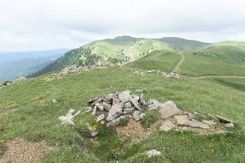 Θέσεις μάχης στο Αλογοβούνι, βόρεια της Σαράνταινας