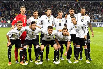 Η παγκόσμια πρωταθλήτρια Γερμανία υπερασπίζεται τον τίτλο της στα γήπεδα της Ρωσίας