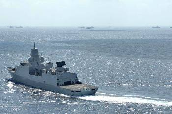 Από τις πρόσφατες περιπολίες της ΝΑΤΟικής αρμάδας SNMG2 στη ΝΑ Μεσόγειο για τον έλεγχο των ρωσικών πλοίων