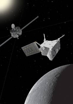 Καλλιτεχνική απεικόνιση των διαχωρισμένων τμημάτων της αποστολής «ΜπεπιΚολόμπο», του Πλανητικού Δορυφόρου (σε πρώτο πλάνο) και του Μαγνητοσφαιρικού Δορυφόρου, πάνω από τον Ερμή, να βομβαρδίζονται από τις καυτές ακτίνες του Ηλιου