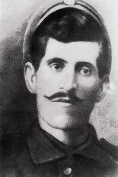 Ο πρώτος νεκρός της απεργίας της Σερίφου, ο νεόνυμφος Θεμιστοκλής Κουζούπης