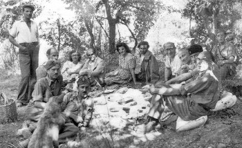 Στο βουνό, 1944. Πέτρος Κόκκαλης, Νεόκοσμος Γρηγοριάδης, Γεώργιος - Αλέξανδρος Μαγκάκης, Τάκης Φίτσιος