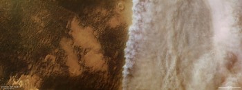 Θύελλα σκόνης σαρώνει την επιφάνεια του Αρη, σε αυτή την εντυπωσιακή φωτογραφία από τον δορυφόρο «Mars Express»
