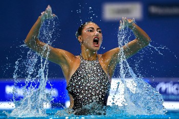 Το πρώτο ελληνικό μετάλλιο στην καλλιτεχνική κολύμβηση έφερε η 27χρονη πρωταθλήτρια