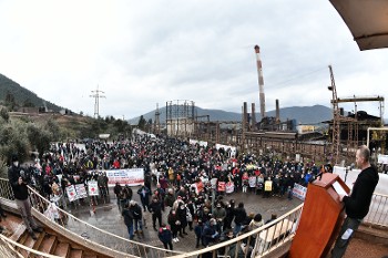 Λάρυμνα, Φλεβάρης 2022: Σε μια μεγάλη απεργιακή συγκέντρωση στο εργοστάσιο της ΛΑΡΚΟ συναντιούνται συνδικάτα από όλη τη χώρα