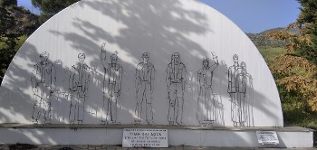 Το μνημείο για τους εκτελεσμένους στο Καζανάκι Μαγνησίας