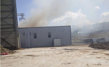 Από την έκρηξη στο εργοστάσιο ξυλείας στα Γρεβενά