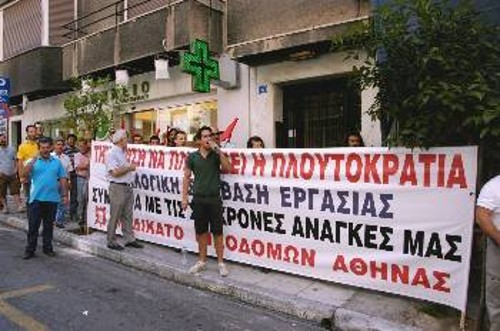 Η κυβέρνηση κάνει ό,τι μπορεί για να καταργήσει επί της ουσίας τις ΣΣΕ (φωτ. από παλιότερη κινητοποίηση του Συνδικάτου Οικοδόμων Αθήνας)