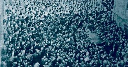 Απεργία οικοδόμων, 1/12/1961. Είκοσι χιλιάδες οικοδόμοι ταρακουνούν το κέντρο της Αθήνας