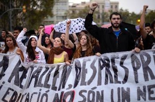 Από τις διαδηλώσεις στην Ισπανία ενάντια στις περικοπές και τα αντιλαϊκά μέτρα