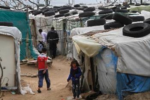 Το δράμα των προσφύγων από τη σύγκρουση στη Συρία μεγαλώνει